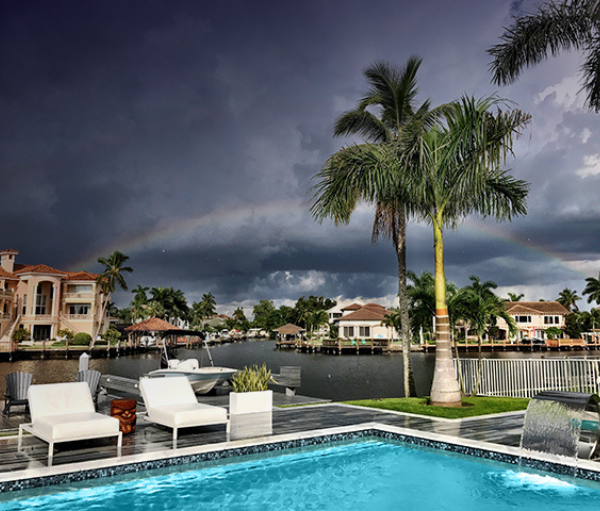 protect your pool during a hurricane